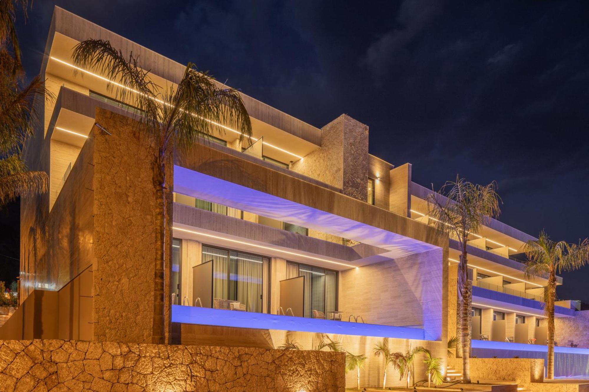 Beyond A Luxury Boutique Hotel Dhermi Bagian luar foto