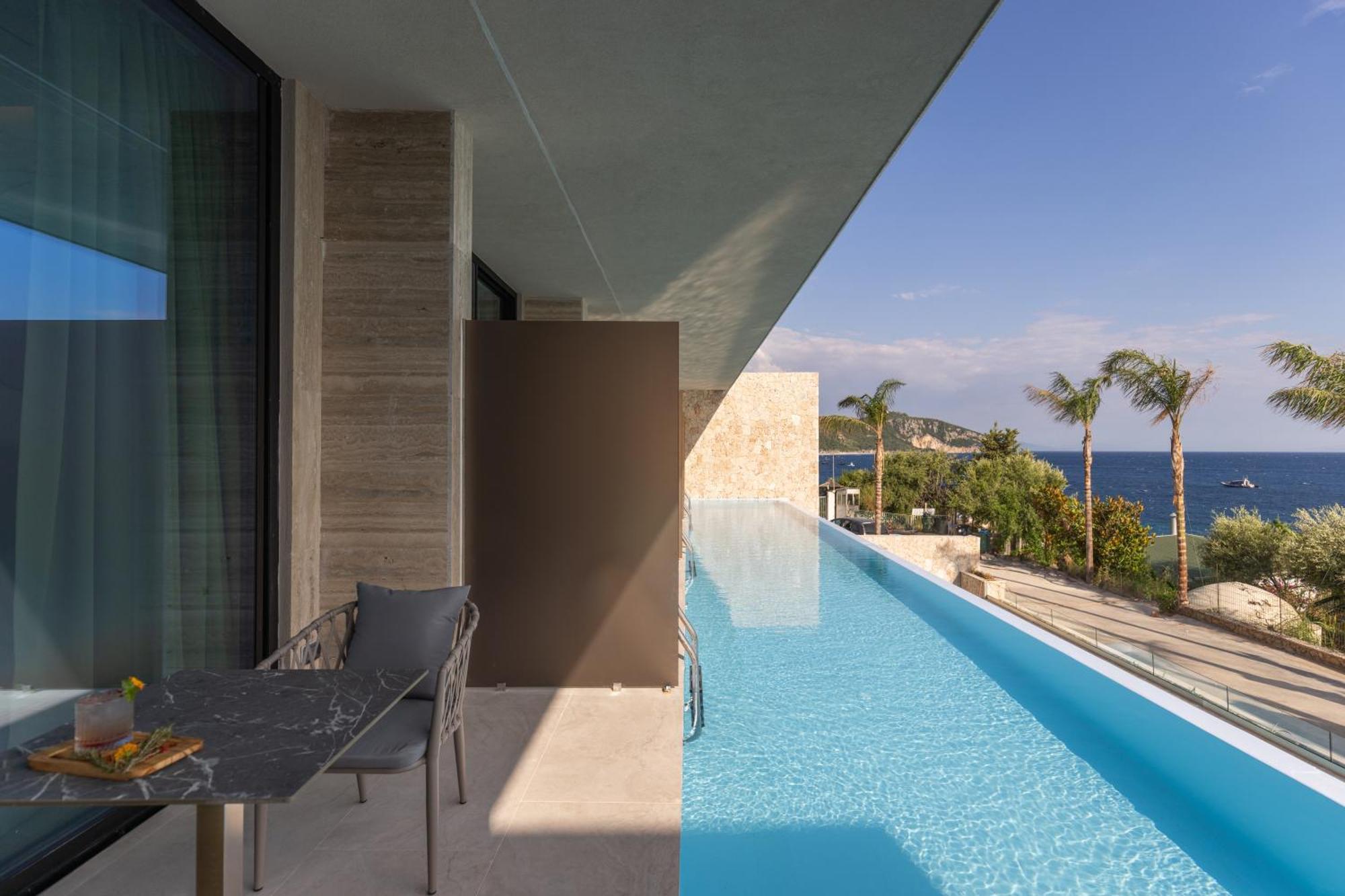 Beyond A Luxury Boutique Hotel Dhermi Bagian luar foto