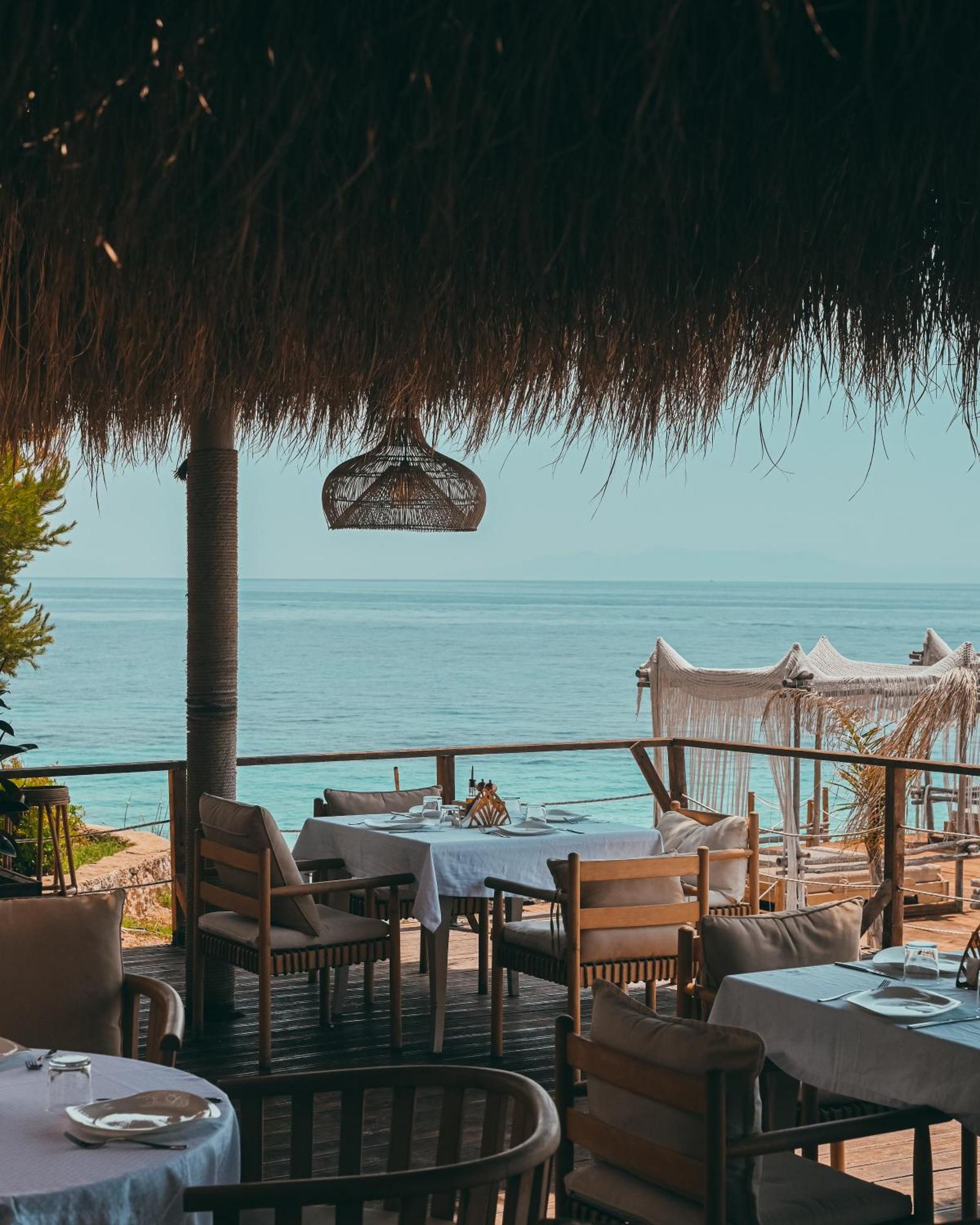Beyond A Luxury Boutique Hotel Dhermi Bagian luar foto