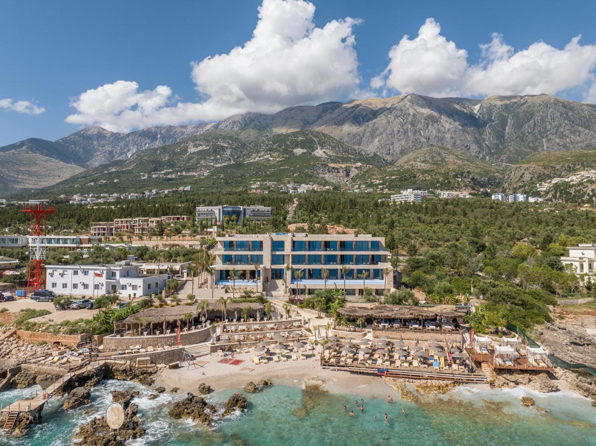 Beyond A Luxury Boutique Hotel Dhermi Bagian luar foto